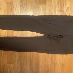 Green lululemon leggings